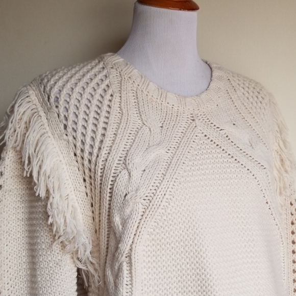 Q+A Los Angeles Small Fringe Sleeve Boho Sweater - Picture 2 of 4